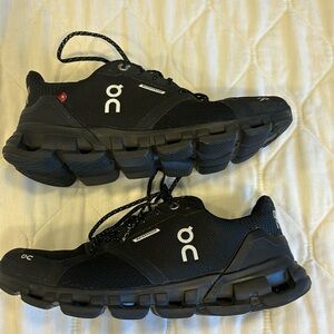 ON Cloud Running Shoes Waterproof